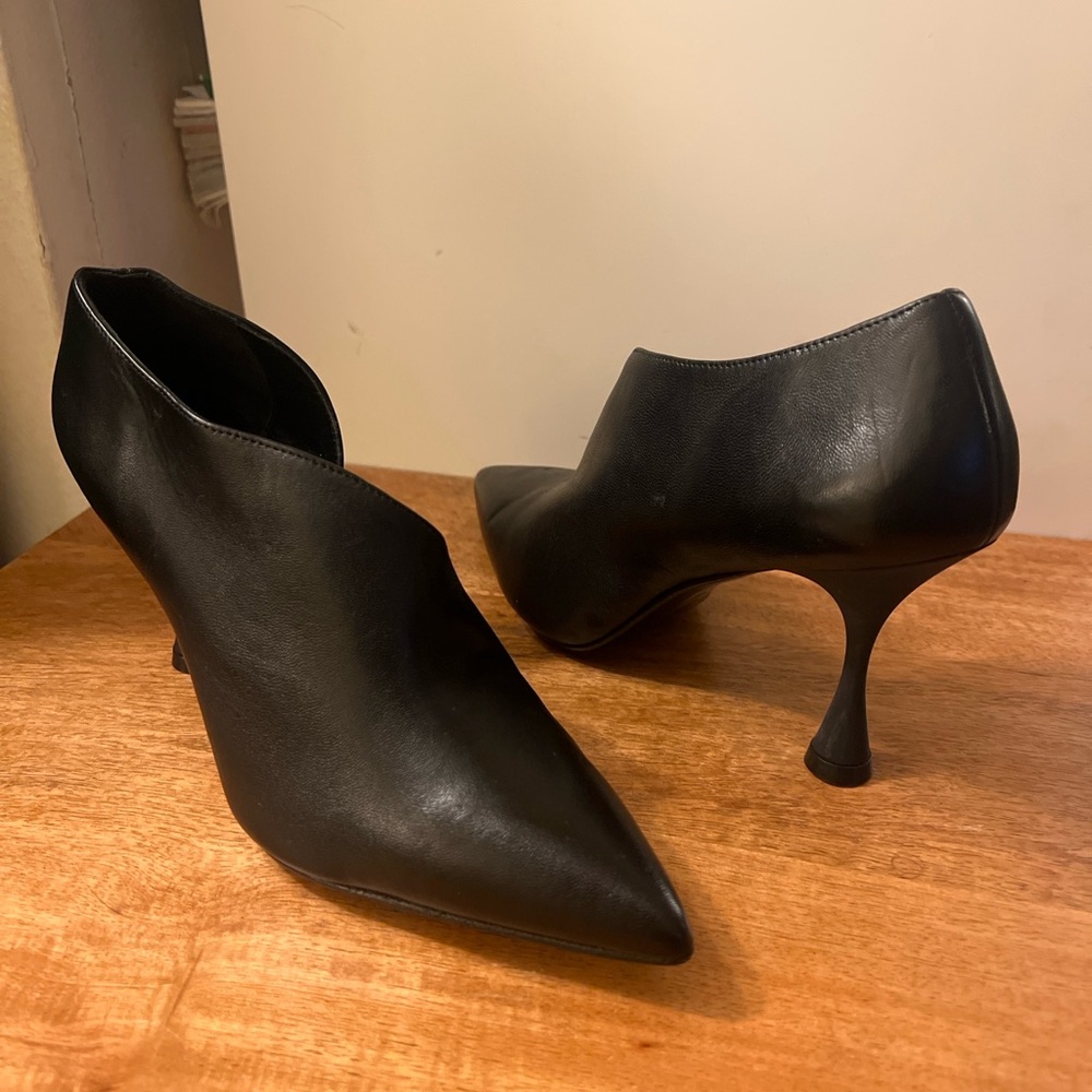Guja Milano Black Leather Pointed Heels - EU 37/W6- Made in Italy 🇮🇹
